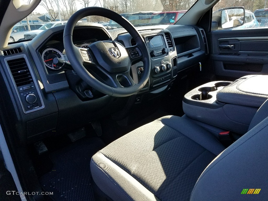 2018 1500 Tradesman Regular Cab - Bright White / Black/Diesel Gray photo #7