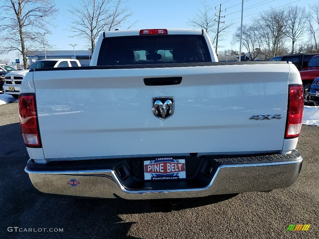 2018 1500 Express Crew Cab 4x4 - Bright White / Black/Diesel Gray photo #5