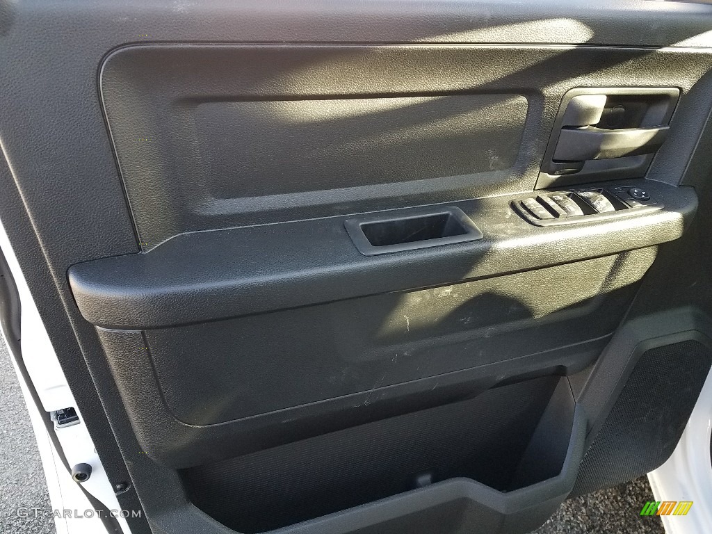 2018 1500 Express Crew Cab 4x4 - Bright White / Black/Diesel Gray photo #8