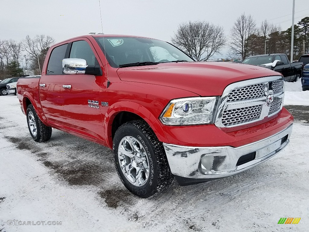 2018 1500 Laramie Crew Cab 4x4 - Flame Red / Black photo #1