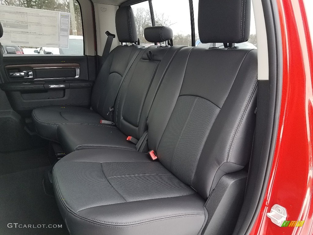 2018 1500 Laramie Crew Cab 4x4 - Flame Red / Black photo #6