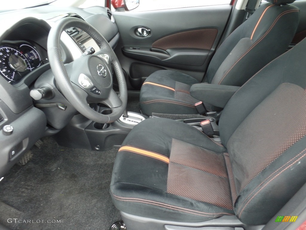Charcoal Interior 2017 Nissan Versa Note SR Photo #124873485