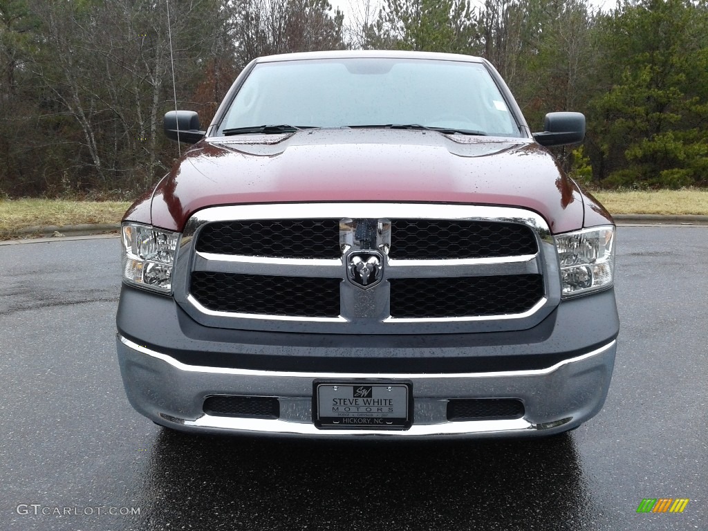 2018 1500 Express Quad Cab 4x4 - Delmonico Red Pearl / Black/Diesel Gray photo #3