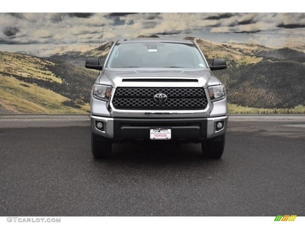 2018 Tundra SR5 CrewMax 4x4 - Silver Sky Metallic / Black photo #2