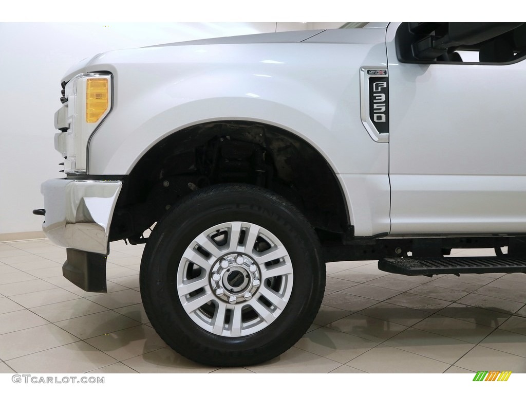 2017 F350 Super Duty XL Crew Cab 4x4 - Ingot Silver / Medium Earth Gray photo #34