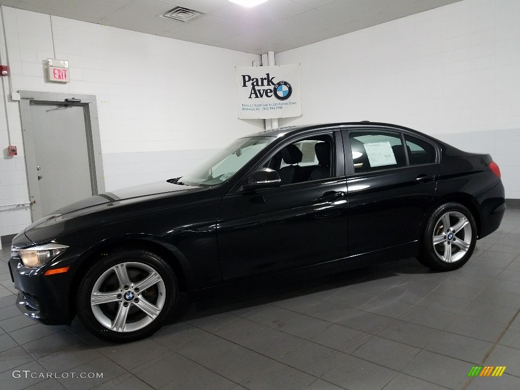 2014 3 Series 328i xDrive Sedan - Black Sapphire Metallic / Black photo #5