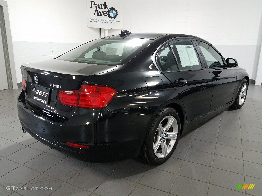 2014 3 Series 328i xDrive Sedan - Black Sapphire Metallic / Black photo #20