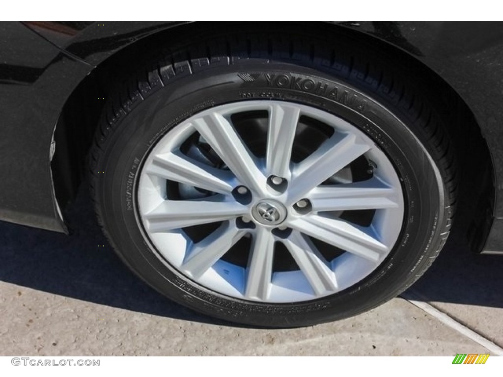 2014 Camry Hybrid XLE - Attitude Black Metallic / Ash photo #13