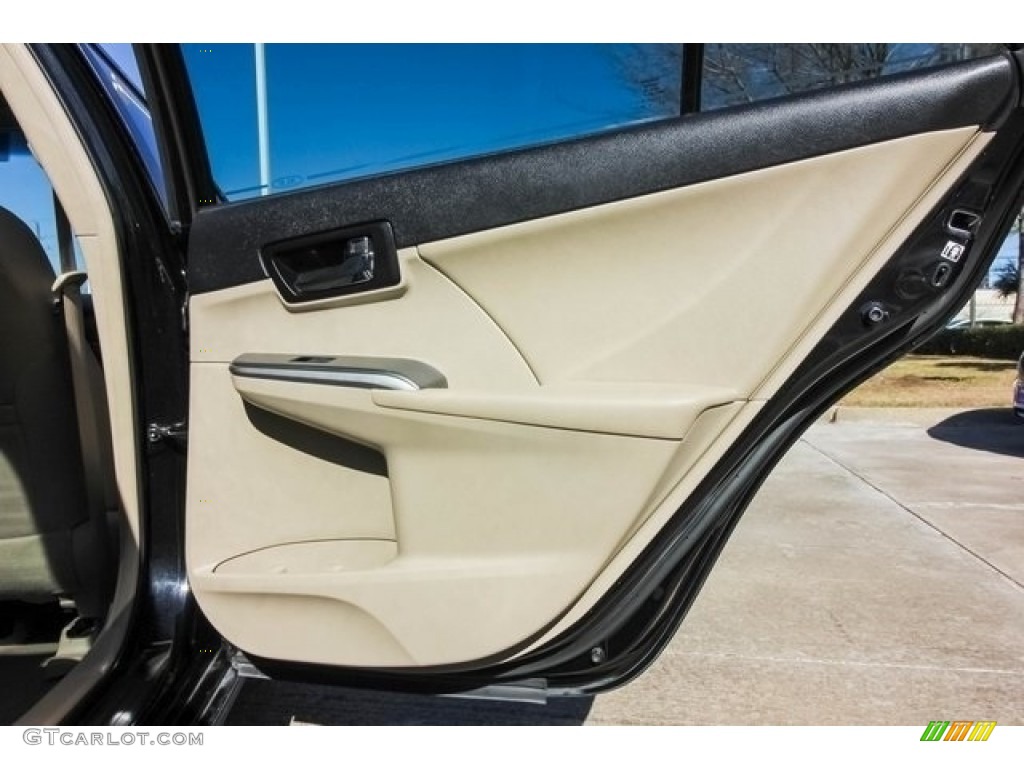 2014 Camry Hybrid XLE - Attitude Black Metallic / Ash photo #22