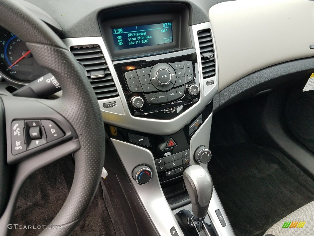 2016 Cruze Limited LS - Summit White / Jet Black/Medium Titanium photo #17