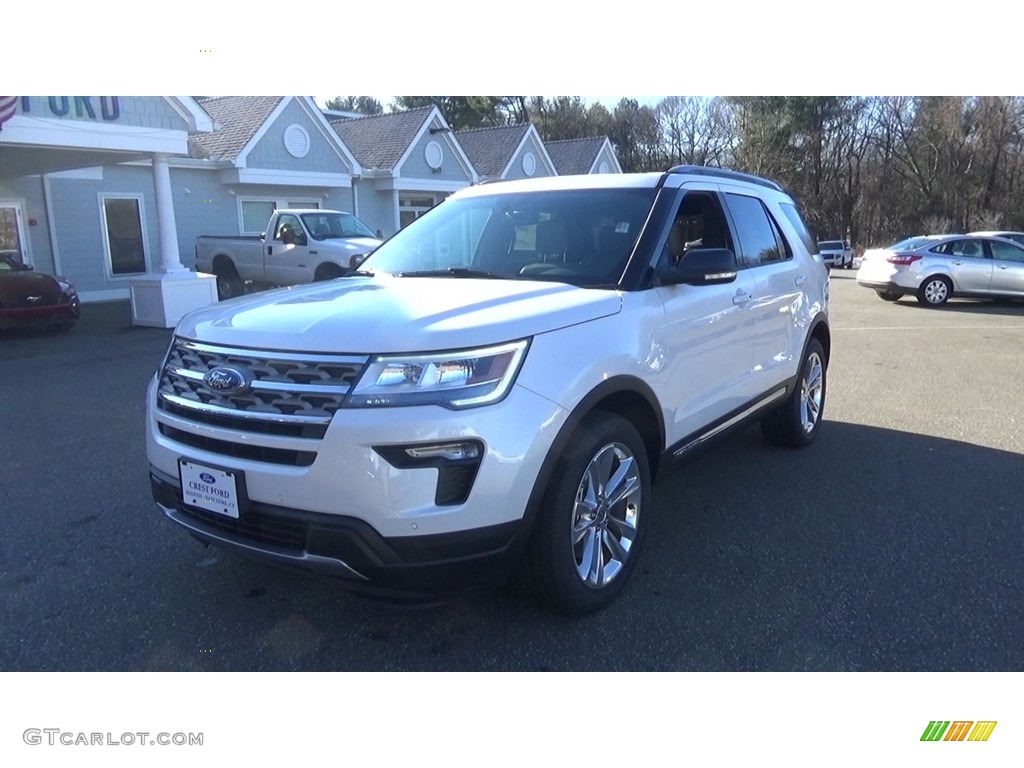 2018 Explorer XLT 4WD - White Platinum / Medium Stone photo #3