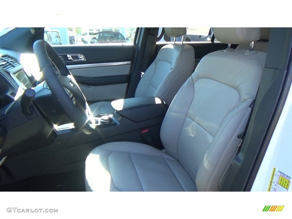 2018 Explorer XLT 4WD - White Platinum / Medium Stone photo #12