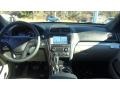 2018 White Platinum Ford Explorer XLT 4WD  photo #20