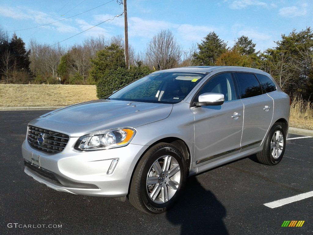 2017 XC60 T5 AWD Inscription - Bright Silver Metallic / Off Black photo #2