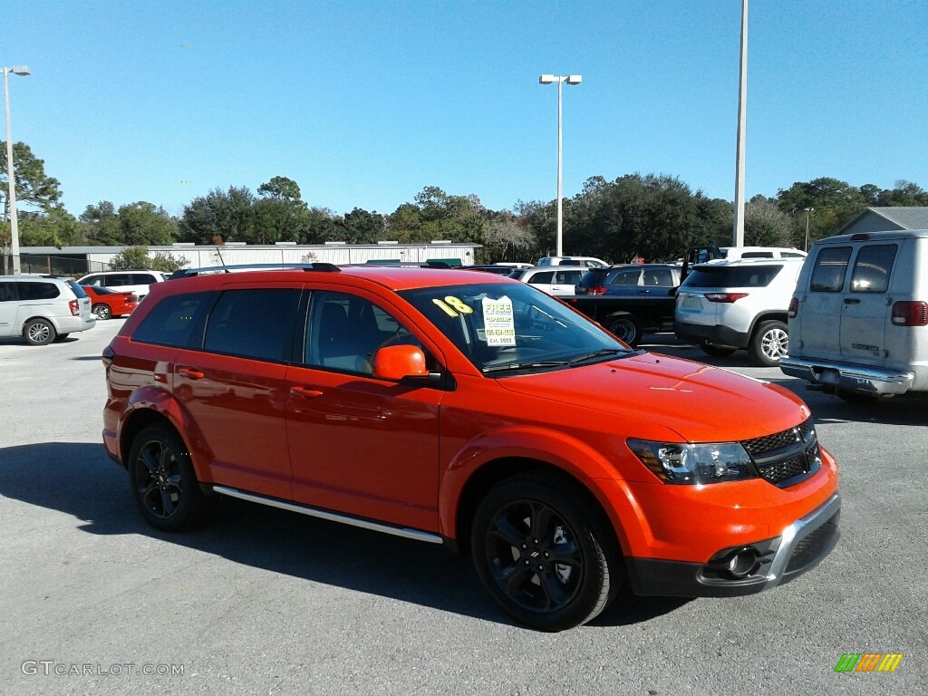 Blood Orange 2018 Dodge Journey Crossroad Exterior Photo #124909032