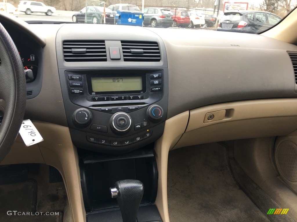 2003 Accord LX Sedan - Noble Green Pearl / Gray photo #11