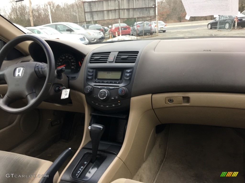 2003 Accord LX Sedan - Noble Green Pearl / Gray photo #12