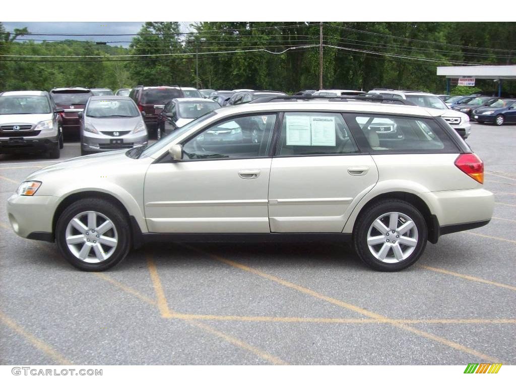 2006 Outback 2.5i Limited Wagon - Champagne Gold Opalescent / Taupe photo #19