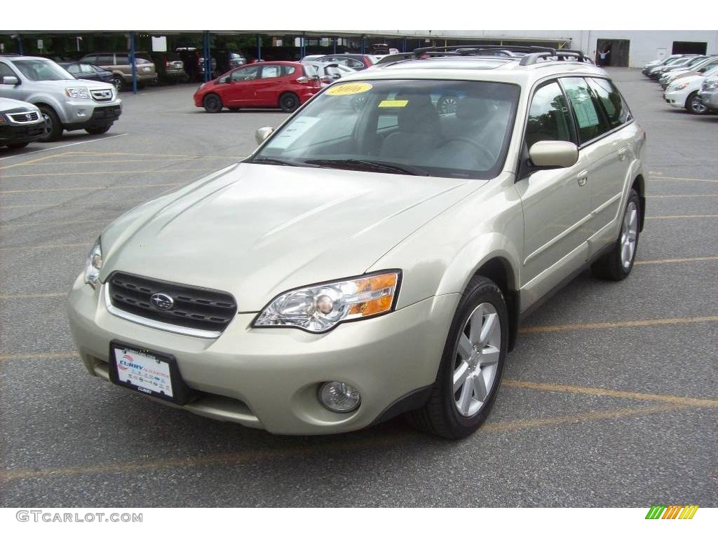 2006 Outback 2.5i Limited Wagon - Champagne Gold Opalescent / Taupe photo #23