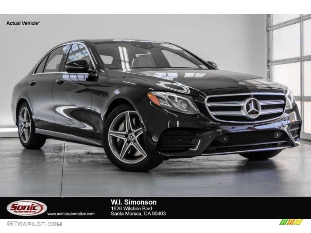 2018 E 300 Sedan - Black / Macchiato Beige/Black photo #1