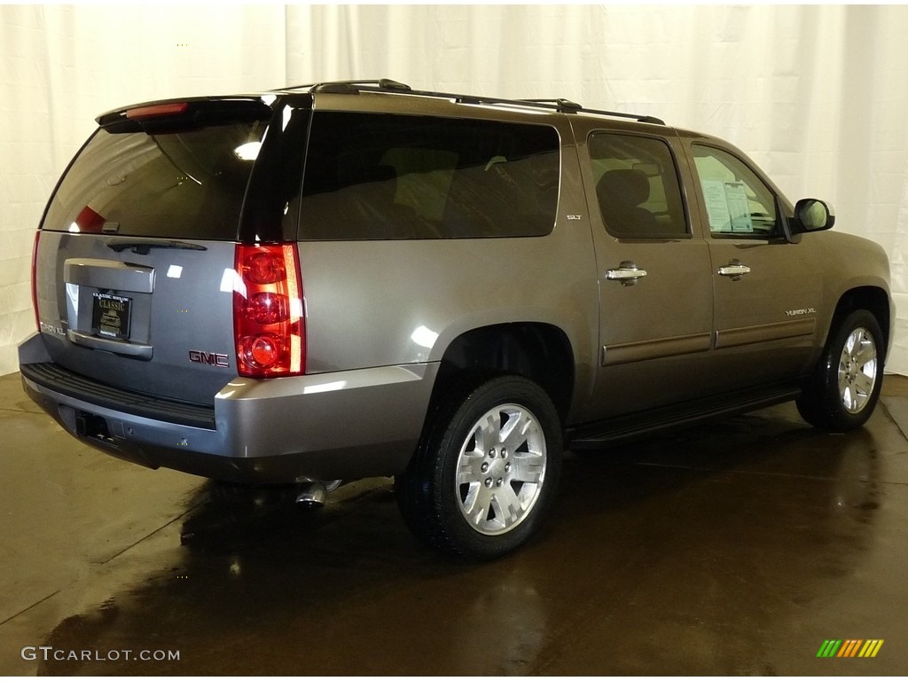 2013 Yukon XL SLT 4x4 - Mocha Steel Metallic / Ebony photo #2
