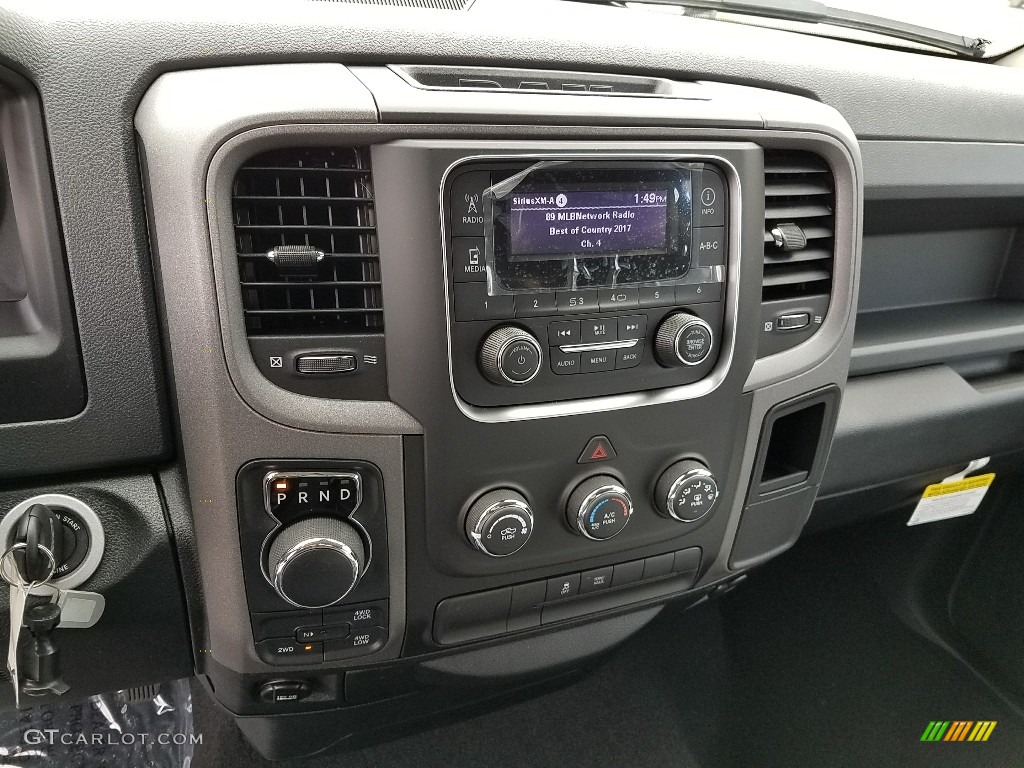 2018 1500 Express Quad Cab 4x4 - Granite Crystal Metallic / Black/Diesel Gray photo #10