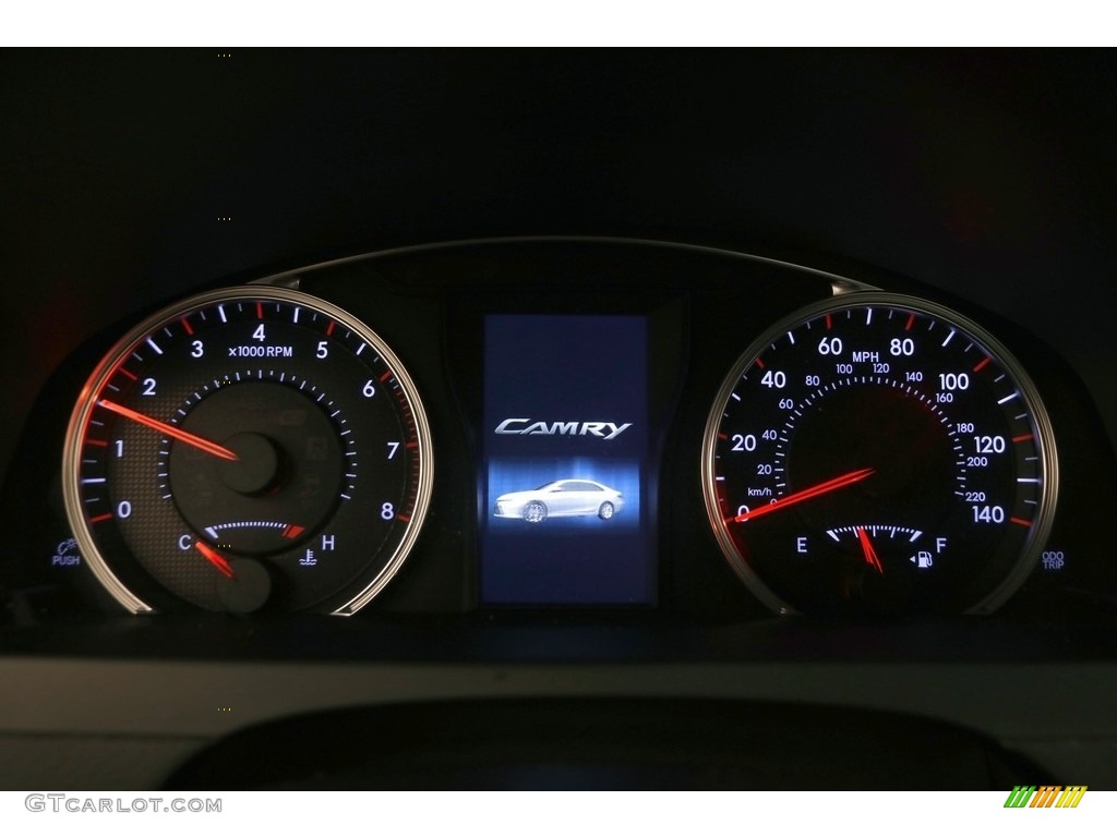 2015 Toyota Camry SE Gauges Photo #124923431