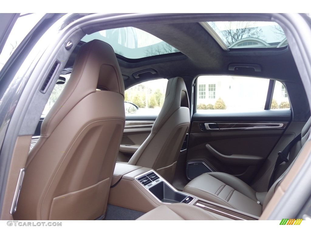 2018 Porsche Panamera Turbo Rear Seat Photo #124924349