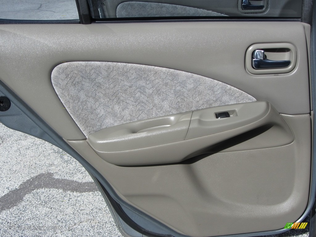 2001 Sentra GXE - Granite Gray / Stone photo #12