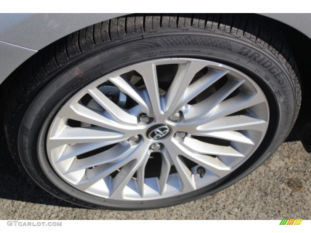 2018 Camry XLE V6 - Celestial Silver Metallic / Ash photo #4