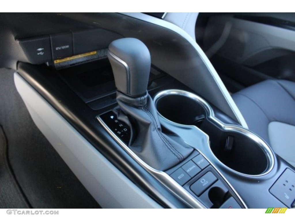 2018 Camry XLE V6 - Celestial Silver Metallic / Ash photo #14