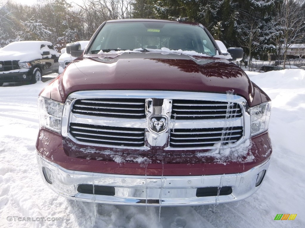 2018 1500 Big Horn Crew Cab 4x4 - Delmonico Red Pearl / Black/Diesel Gray photo #7