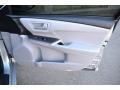 2015 Celestial Silver Metallic Toyota Camry SE  photo #26