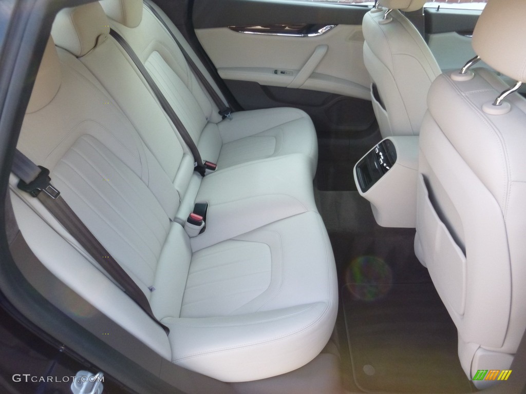 2014 Quattroporte S Q4 AWD - Blu Passione (Passion Blue) / Tortora photo #24