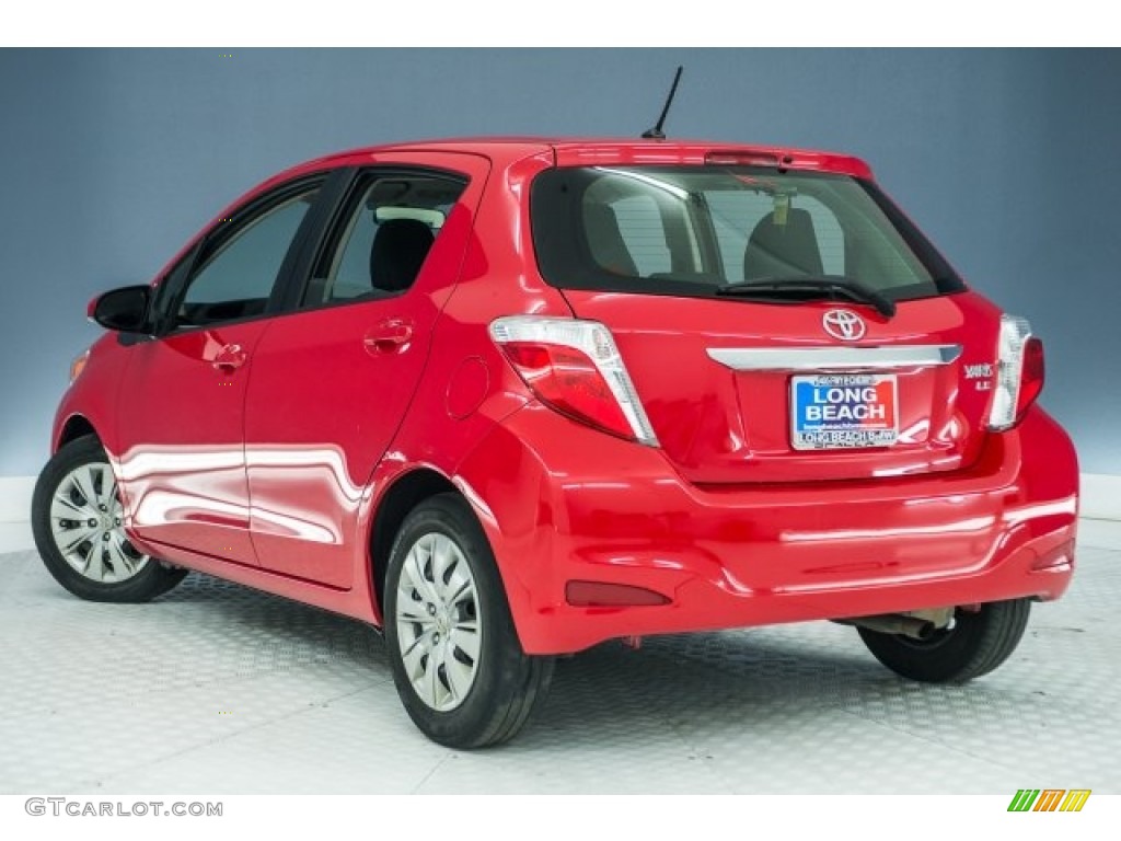2014 Yaris LE 5 Door - Absolutely Red / Ash photo #10