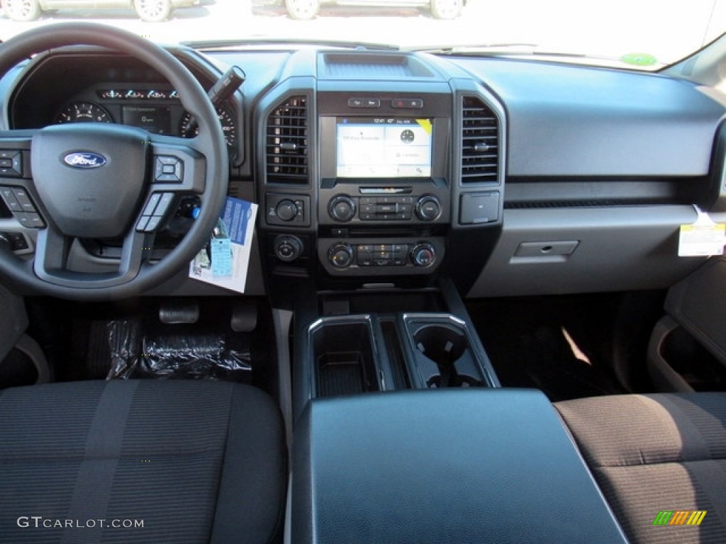 2018 F150 STX SuperCrew 4x4 - Shadow Black / Earth Gray photo #24