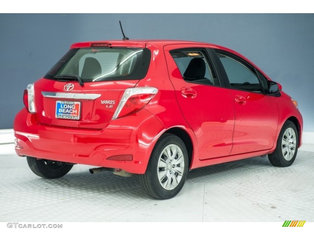 2014 Yaris LE 5 Door - Absolutely Red / Ash photo #25
