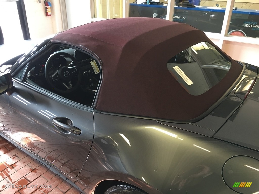 2018 Mazda MX-5 Miata Grand Touring Parts Photos