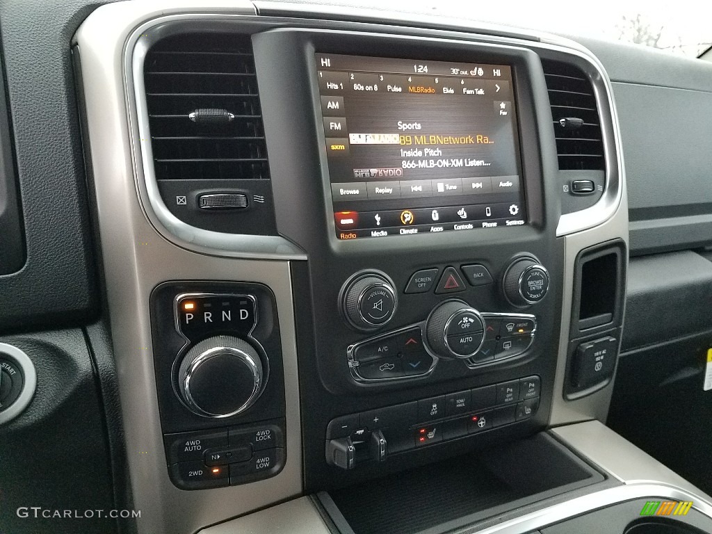 2018 1500 Big Horn Crew Cab 4x4 - Bright White / Black/Diesel Gray photo #10