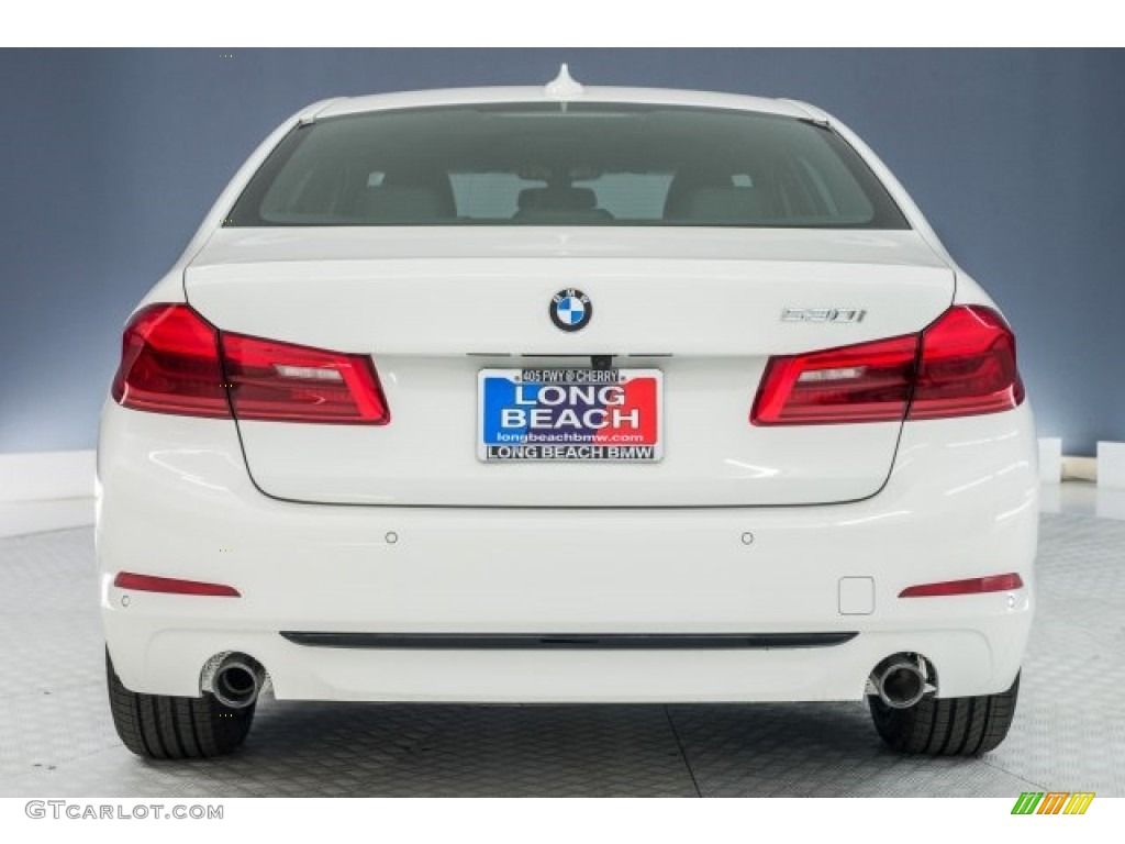 2018 5 Series 530i Sedan - Alpine White / Black photo #3