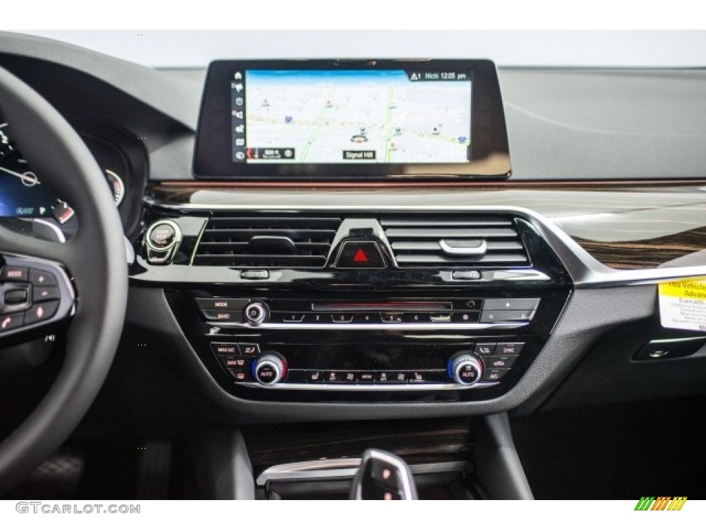 2018 5 Series 530i Sedan - Alpine White / Black photo #5