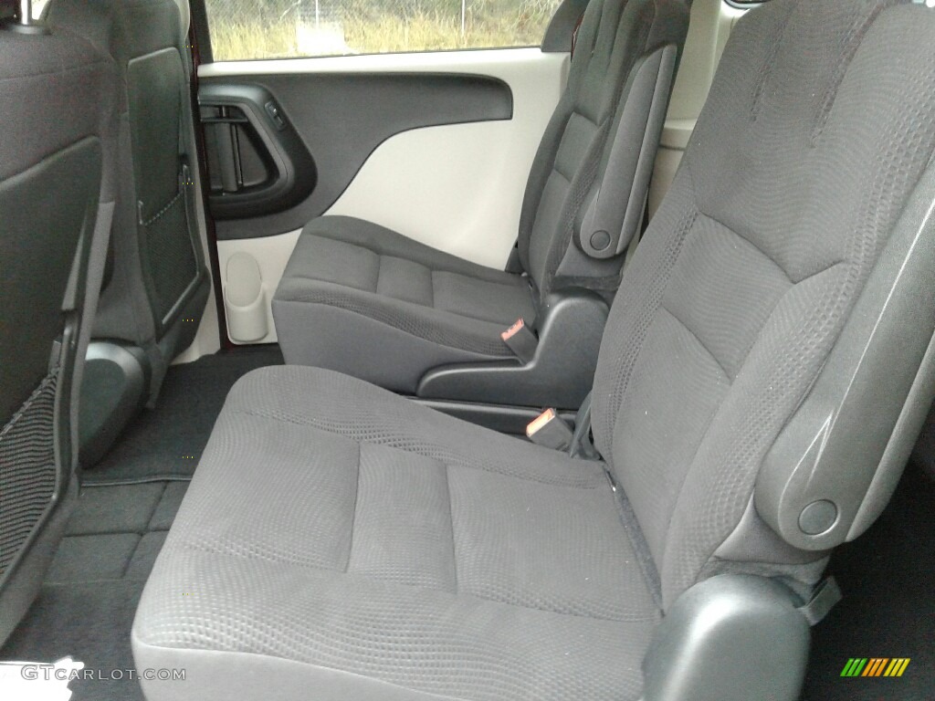 2018 Dodge Grand Caravan SE Rear Seat Photo #124944136
