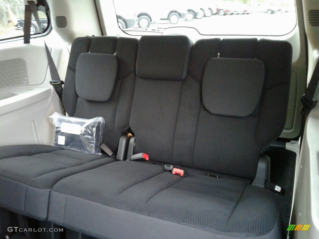 2018 Dodge Grand Caravan SE Rear Seat Photo #124944148
