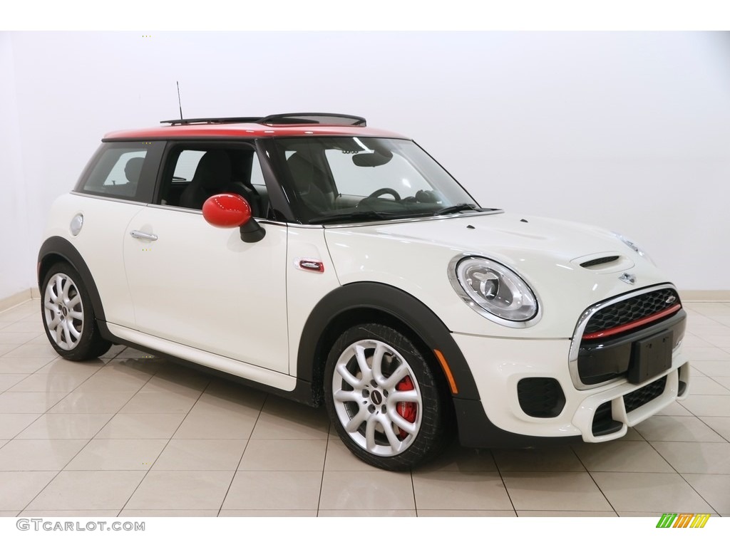 2016 Hardtop John Cooper Works 2 Door - Pepper White / JCW Black/Carbon Black/Dinamica w/Red Accent photo #1