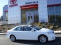 2014 Super White Toyota Camry XLE V6  photo #2