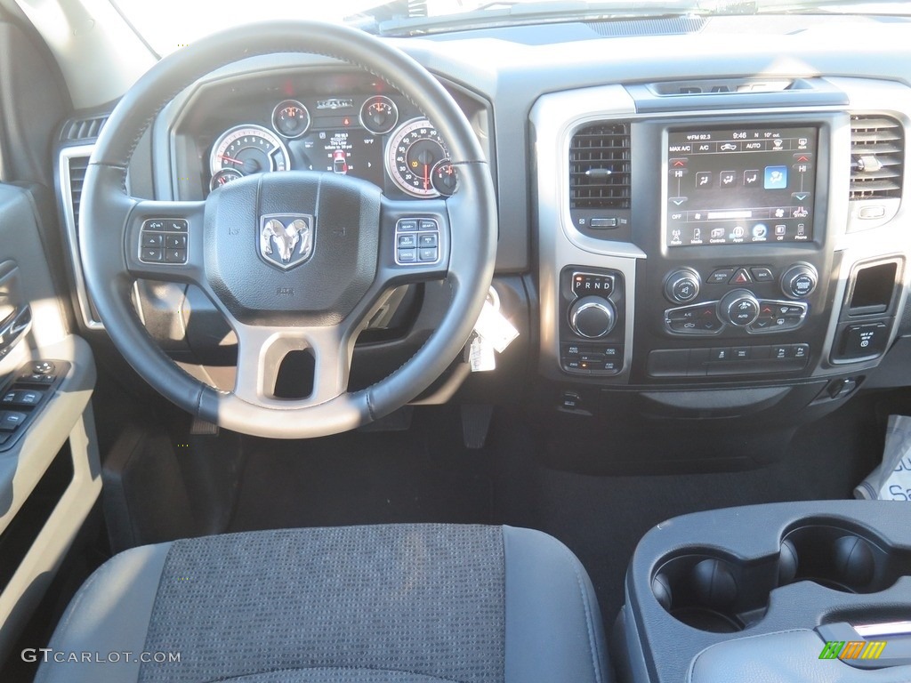 2017 1500 Big Horn Quad Cab 4x4 - Bright Silver Metallic / Black/Diesel Gray photo #12