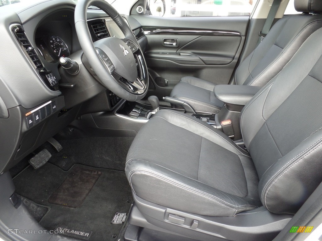 Black Interior 2017 Mitsubishi Outlander SEL Photo #124950586