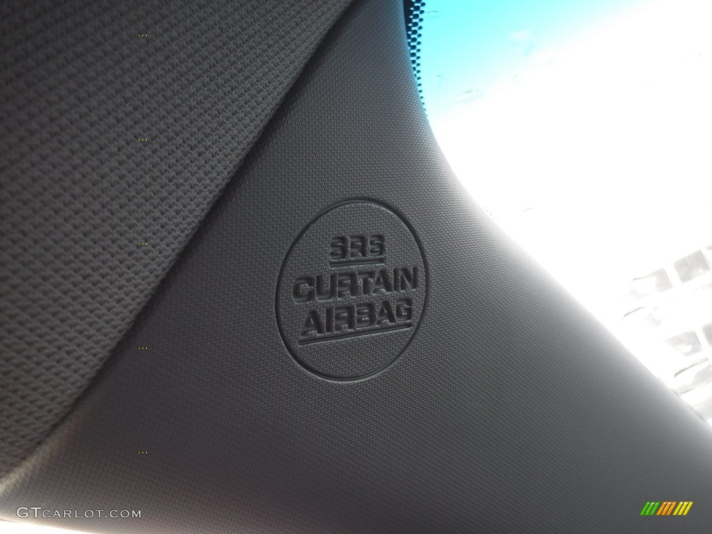 2015 Sienna XLE - Sky Blue Pearl / Ash photo #21