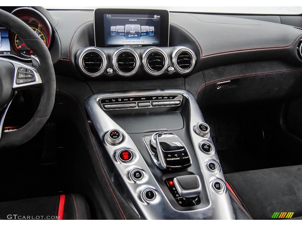 2018 Mercedes-Benz AMG GT S Coupe Controls Photo #124955962