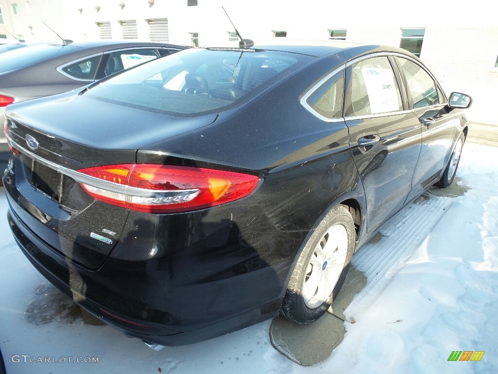 2018 Fusion SE - Shadow Black / Ebony photo #3